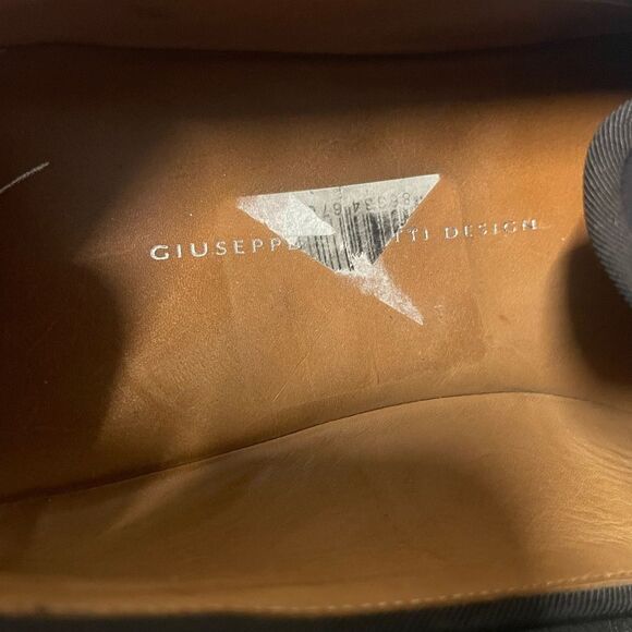 Giuseppe Zanigotti Design Black Loafers - Picture 6 of 7